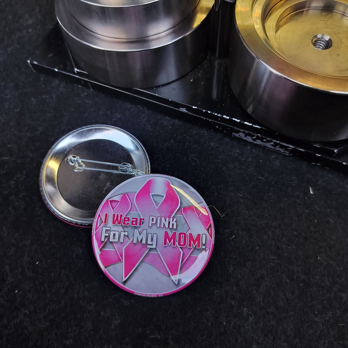 American Skull Flag Pinback Photo Button